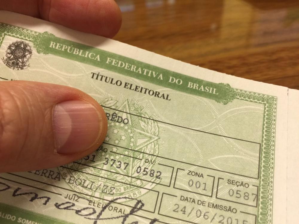 Mais de 1,5 milhão de títulos de eleitor são cancelados na Bahia; veja como regularizar o seu