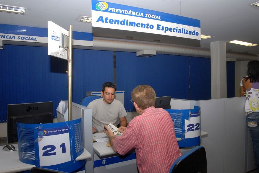 Prazo para agendar revisão de perícia médica no INSS termina nesta sexta (19)