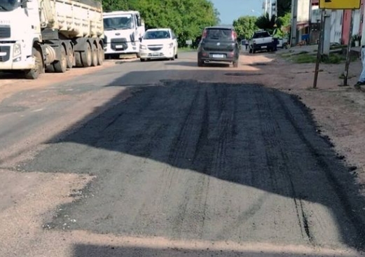 Operação tapa buracos é iniciada na BA-504 entre Alagoinhas e Araçás