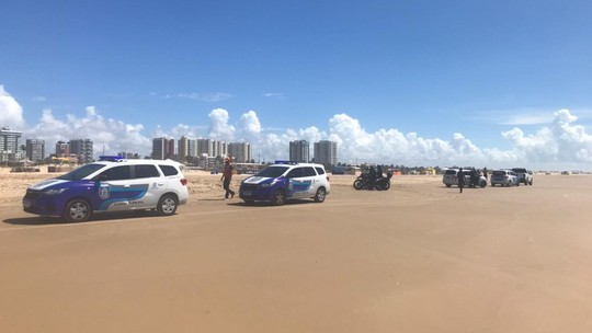 Fiscalização pretende impedir que motoristas utilizem faixa de areia no Litoral Sul de Aracaju