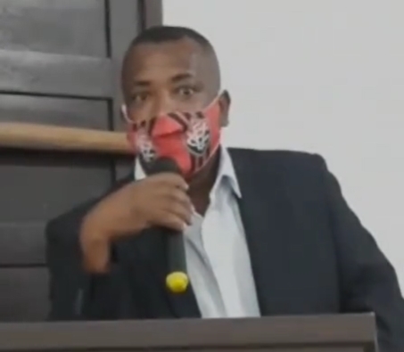 Vereador de Cardeal da Silva fala que foi bloqueado pela Secretária de Saúde e revela que sofre retaliações devido a cobranças ao governo
