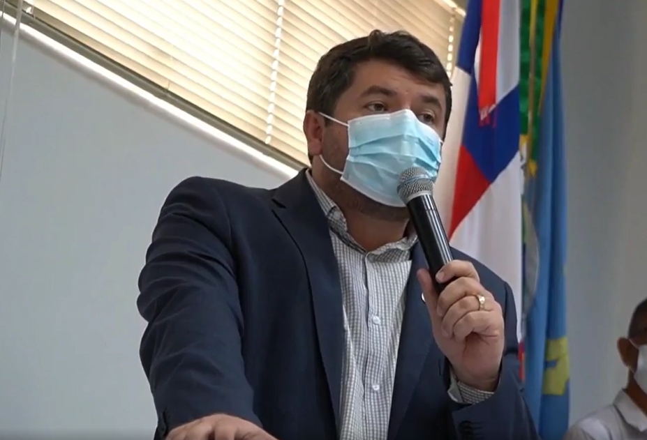 Prefeitura de Entre Rios entrega tablets para Agentes de Saúde e Agentes de combate às endemias