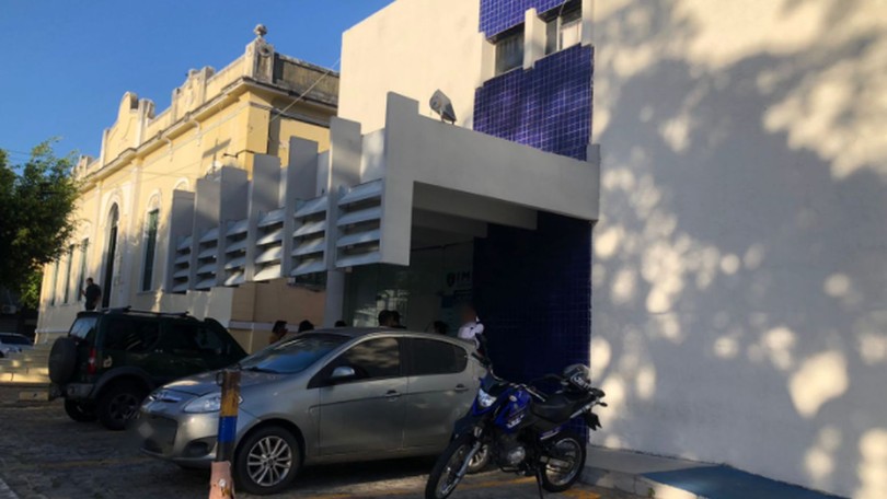 Menino de dois anos morre asfixiado em janela de carro no município de Cristinápolis; PC investiga