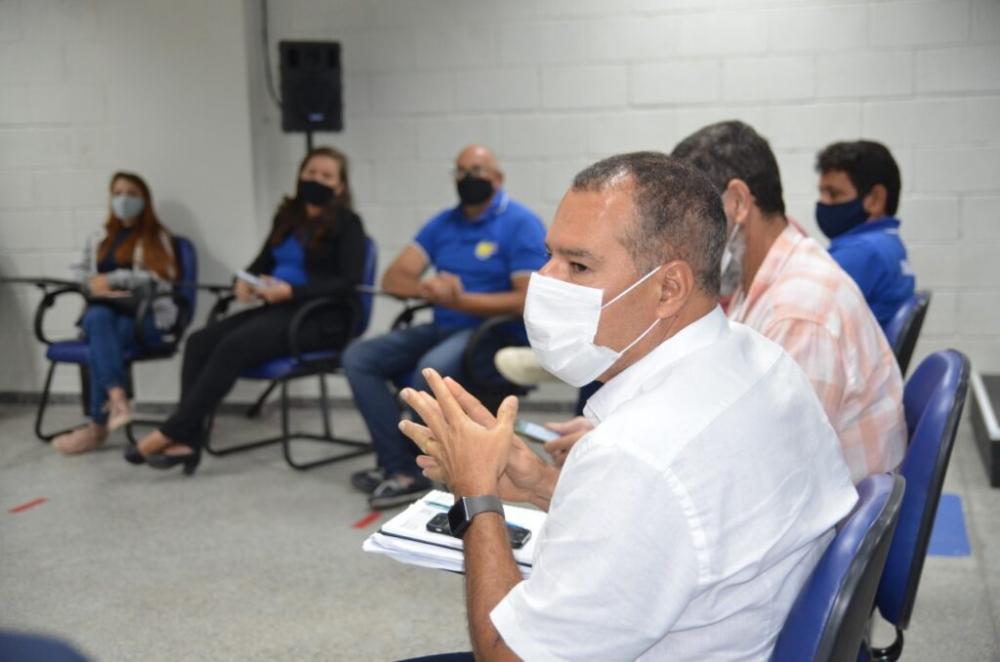 Com a estabilidade nos casos da Covid-19, o Prefeito Joaquim Neto decide abrir o comércio em Alagoinhas