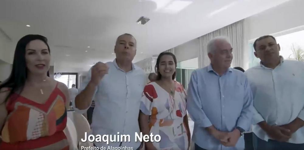 A Dra. tá on: Ao lado de Joaquim Neto, Senador Otto e Ludmilla, Dra. Mariane manda mensagem para Cardeal da Silva