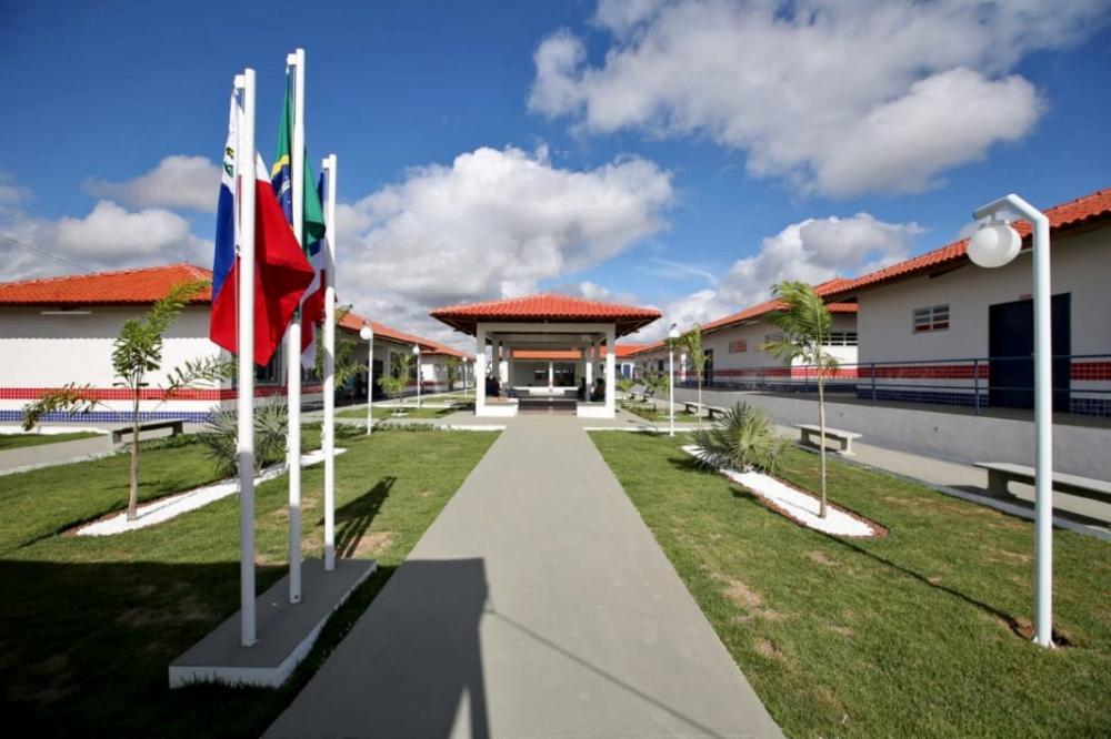 SEC divulga resultado final de licitação para modernização de escola em Rio Real seis municípios