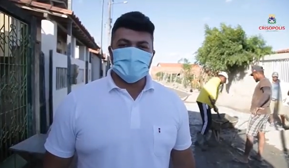Nunca visto na história: Prefeito Leandro Dantas entregará calçamento de bairro inteiro em 12 dias