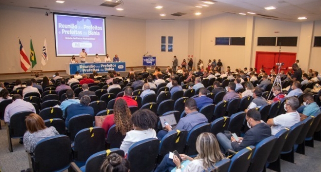 Na primeira grande reunião do ano, prefeitos e prefeitas pregam união em torno da UPB para fortalecer os municípios