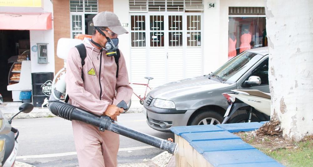 Prefeito Luiz Alberto autoriza nova desinfecção de ruas e praças em combate a Covid-19 em Olindina