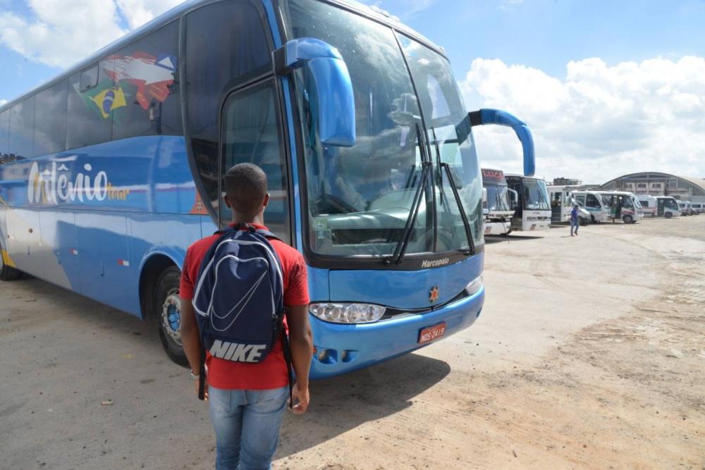 Recadastramento do transporte técnico e universitário começa nesta quinta-feira em Candeias
