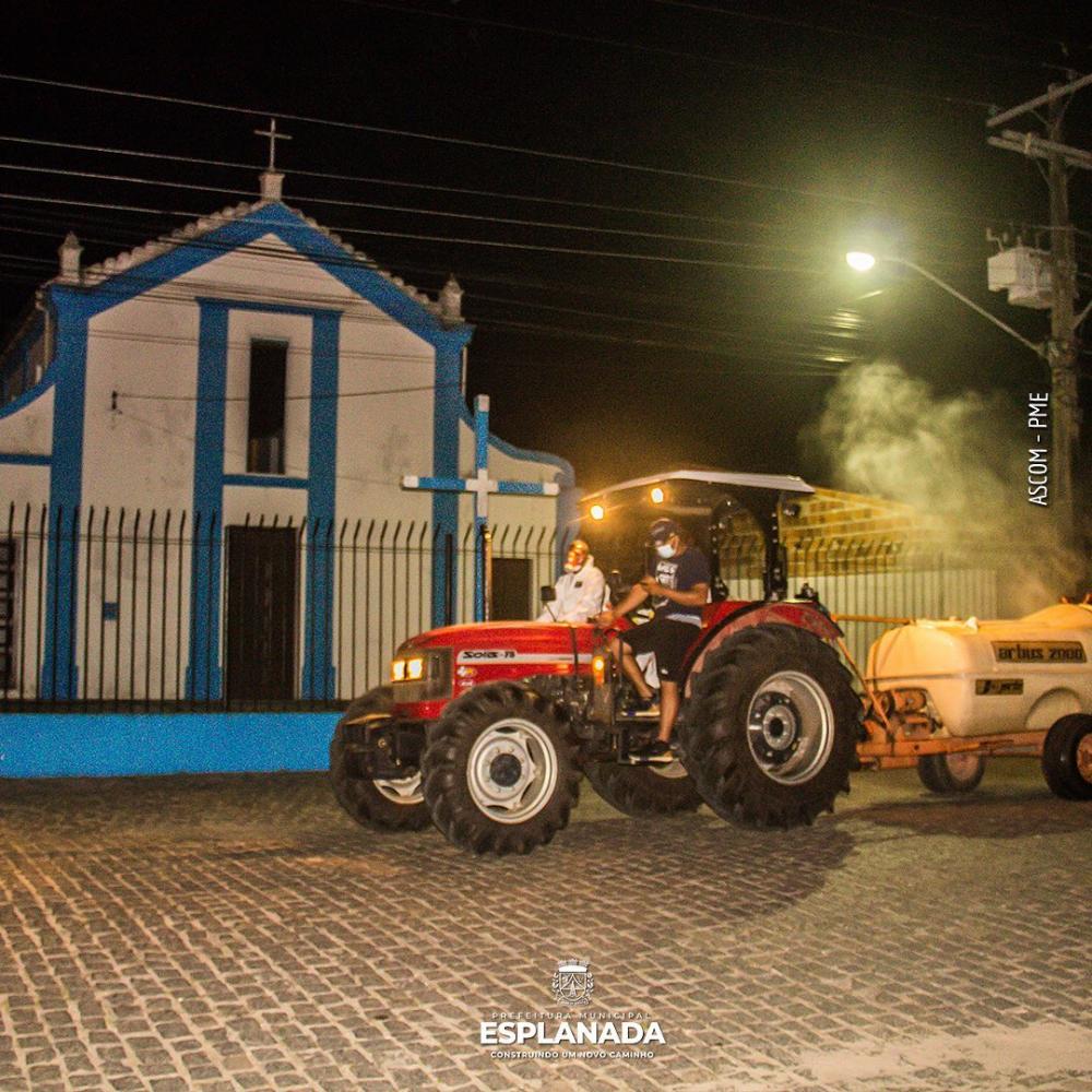 Prefeitura de Esplanada volta com desinfecção de ruas e espaços públicos no município