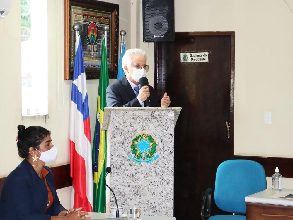 Prefeito Agamenon Coelho participa de abertura dos trabalhos na Câmara de Araçás