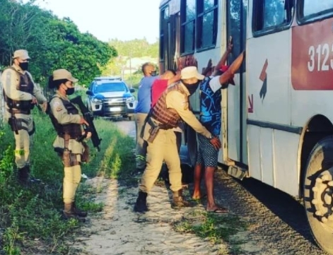 Polícia Militar intensifica policiamento no Bairro Miguel Velho em Alagoinhas