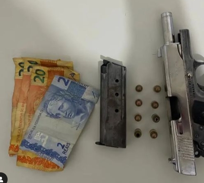 Homem é preso em flagrante por porte ilegal de arma de fogo no bairro do Retiro em Entre Rios