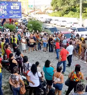 Alagoinhas: Governo e sindicato chegam a acordo e paralisação dos professores municipais chega ao fim