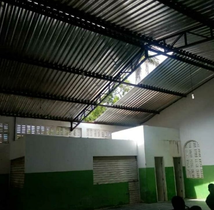 Moradores denunciam falta de manutenção no mercado do Cangurito em Conde