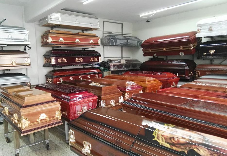 Adilson Leite gastará mais com empresa funerária do que Carroça em Rio Real; Serão mais de 97 mil reais
