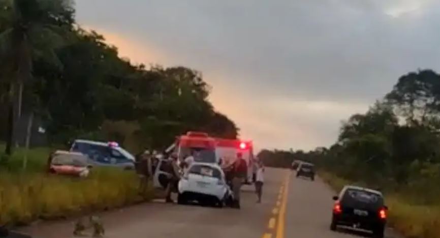 Mulher morre em acidente na estrada que da acesso a Linha Verde