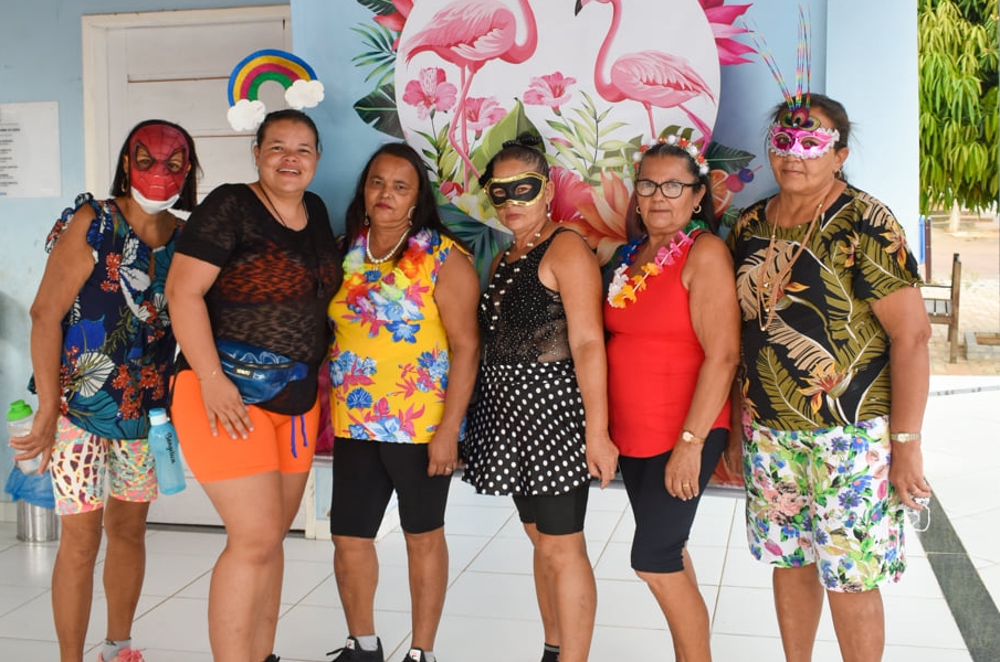 Em ritmo de folia: Secretaria de Saúde promove Carnaval de rua da Academia de Saúde em Sítio do Quinto