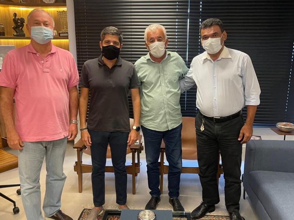 Fernando Madeirol, ex-prefeito de Entre Rios, fecha aliança e declara apoio a pré-candidatura de Paulo Cezar para deputado estadual