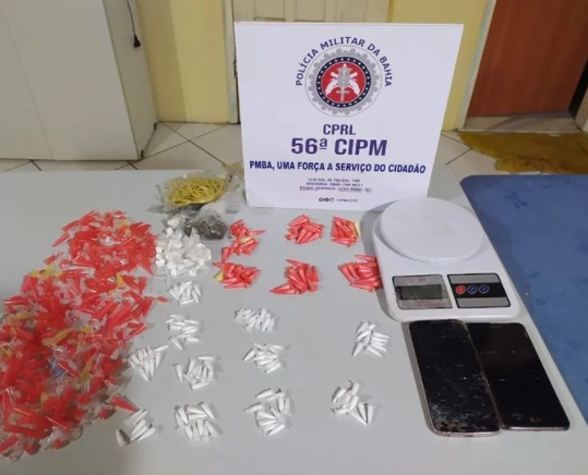 Polícia Militar apreende drogas em Porto de Sauípe na Linha verde