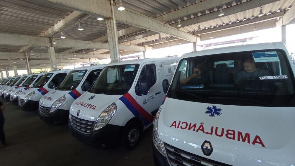 Após pedido do Prefeito Branco Sales deputado federal Cajado envia Nova Ambulância para Cardeal da Silva