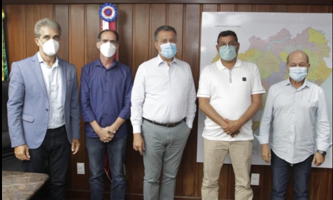 Prefeito Adilson e Vice Dr. Ronaldo se reúnem com Governador Rui Costa e cobram mais ações em Jandaíra