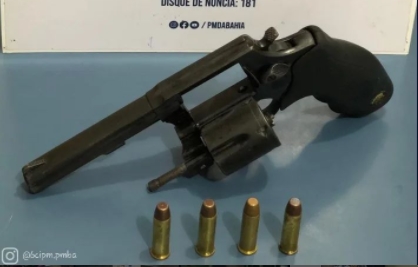 Polícia Militar apreende arma de fogo em Rio Real