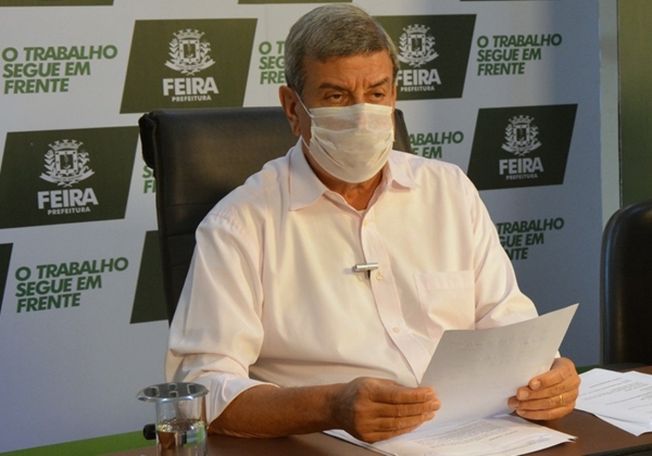 Prefeitura desobriga uso de máscara em espaços abertos