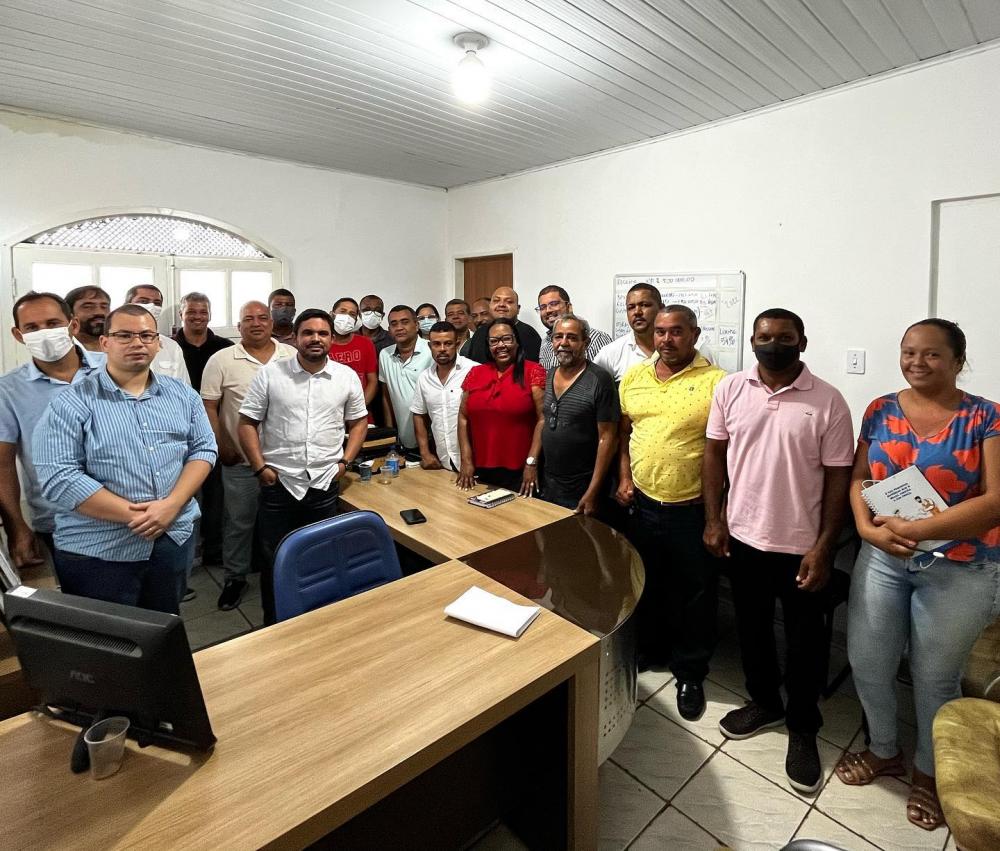Sem picuinhas, gestor de Itanagra reúne vereadores e secretários e define próximos passos do governo municipal
