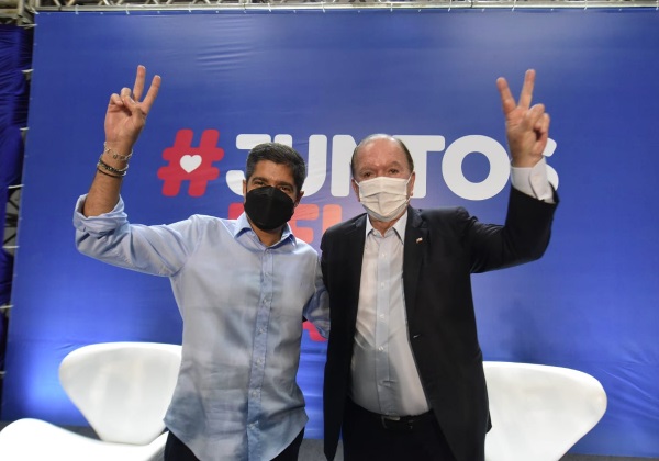 TRE nega pedido do PT para suspender carreatas de Neto e Leão pela Bahia