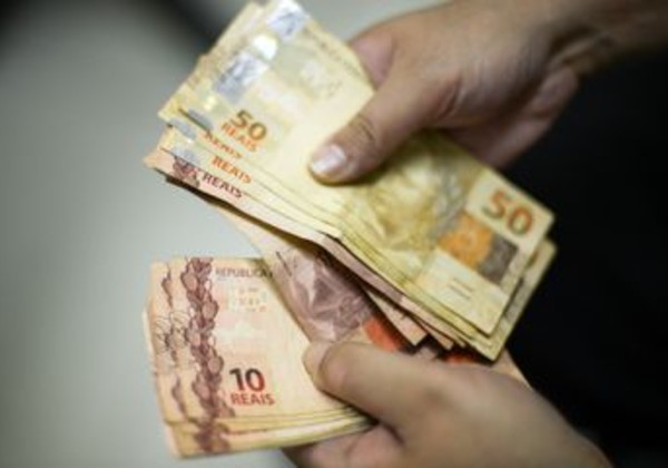 Quase 500 mil trabalhadores ainda não sacaram o PIS/Pasep