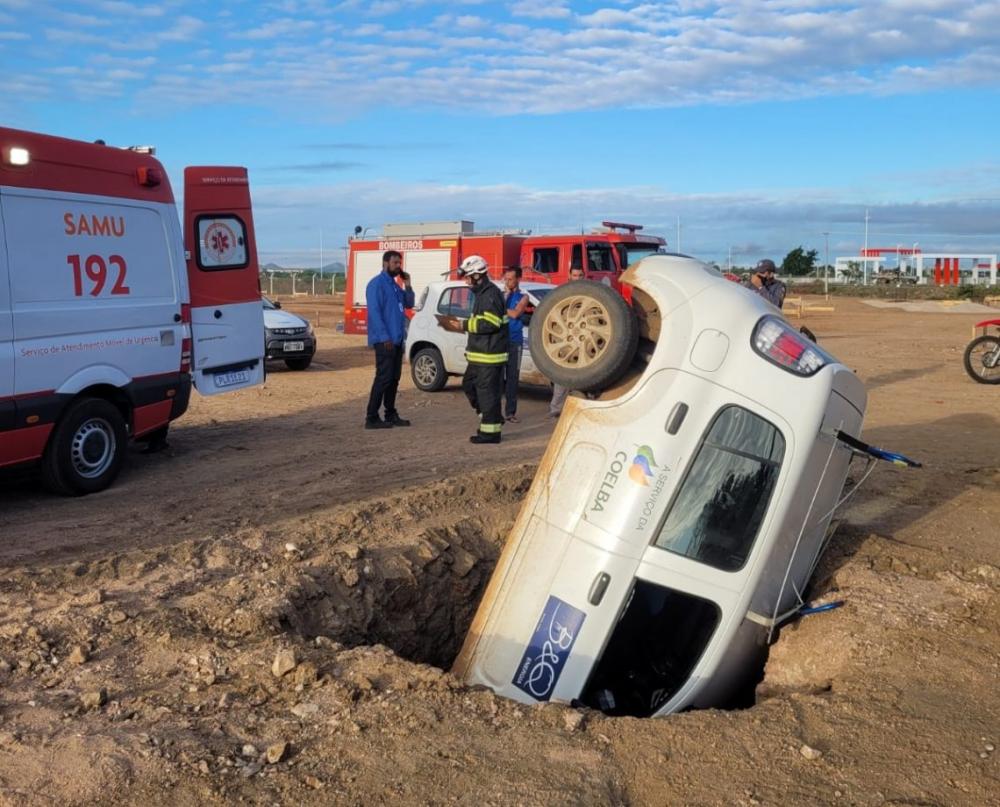 Carro é 