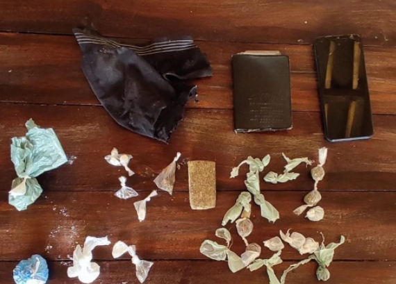 Polícia Militar prende três homens por tráfico de drogas no Sítio do Conde