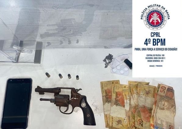 Polícia Militar captura homem minutos após assaltar farmácia no Centro de Alagoinhas