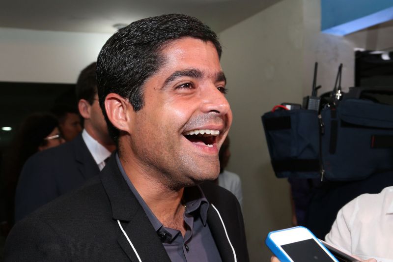 ‘Já deu o que tinha que dar’, afirma ACM Neto sobre o governo PT na Bahia
