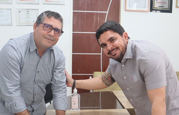 Prefeito Marcus Sarmento assina ordem de serviço para regularização fundiária em Itanagra