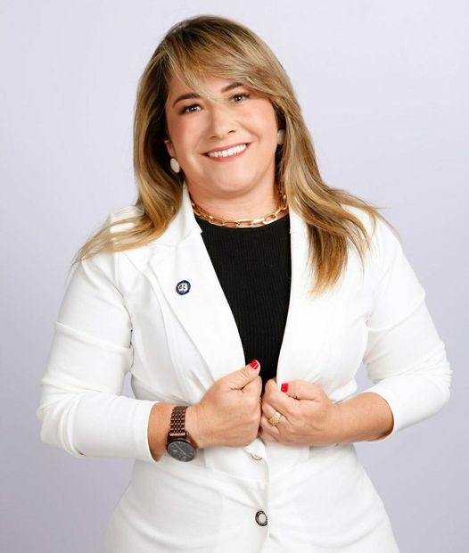 Prefeita Carine de Aporá faz revelação oficial de nomes que apoiará nas eleições de 2022; Governador e Presidente não foram mencionados