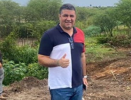Prefeito Luiz Alberto exonera Secretário, servidores e define comando da Secretaria de Saúde