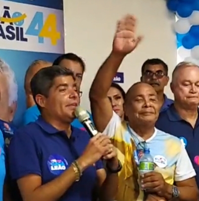 Ex-prefeito José Aldemir pede novas fábricas, asfalto e combate a praga na zona rural de Esplanada em visita de ACM Neto ao município