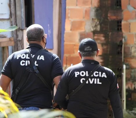 Polícia Civil cumpre mandado de prisão no bairro Santa Terezinha em Alagoinhas