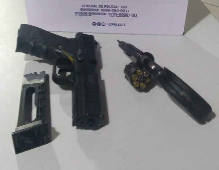 Polícia Militar apreende arma e simulacro em Porto de Sauípe