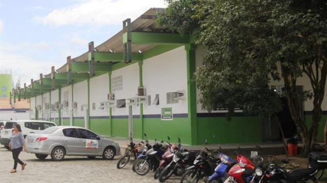 Eunápolis inicia projeto de implantação de coleta seletiva em repartições públicas