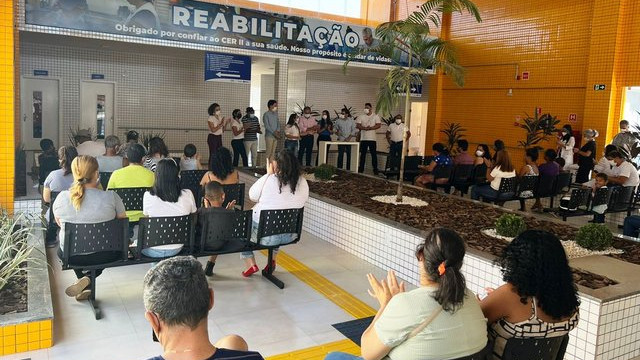 Barreiras faz a entrega das primeiras Carteiras de Identificação do Autista