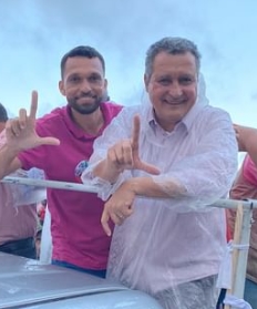 Prefeito Branco Sales comemora sucesso de adesivaço do seu time nas eleições 2022 em Cardeal da Silva