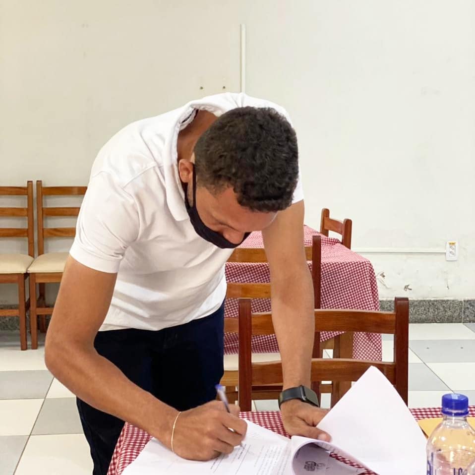 Prefeitura inicia pagamento de Licença prêmio em pecúnia para o Servidores de Apoio a Educação de Cardeal da Silva
