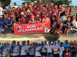Final da 3ª copa rural de futebol do povoado Suriano é sucesso em Aporá