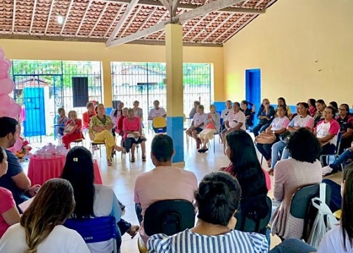 Prefeitura realiza o café com prosa, ação de prevenção da saúde da mulher Outubro Rosa