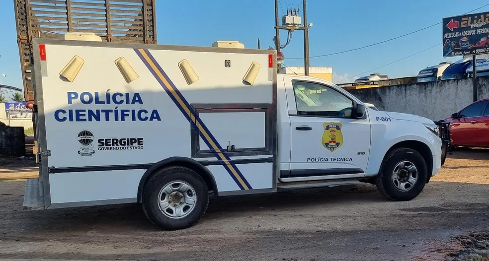 Casal é morto a tiros dentro casa em Umbaúba