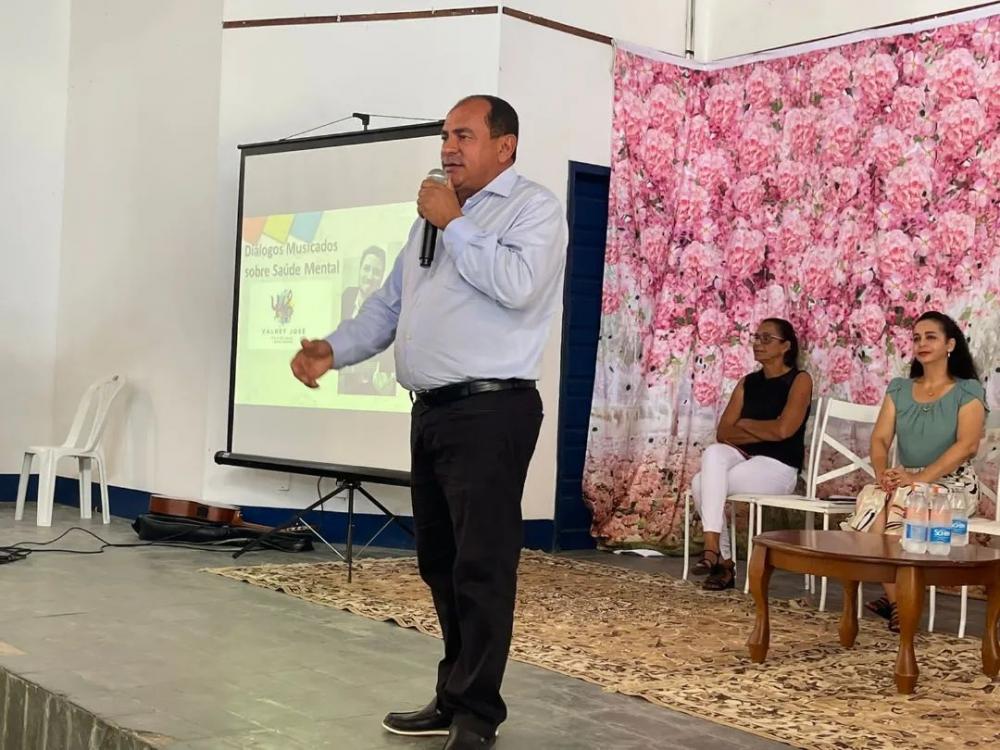 Em última ação do mês, Prefeito de Esplanada exonera servidores que estavam em cargos de confiança do seu governo em Esplanada